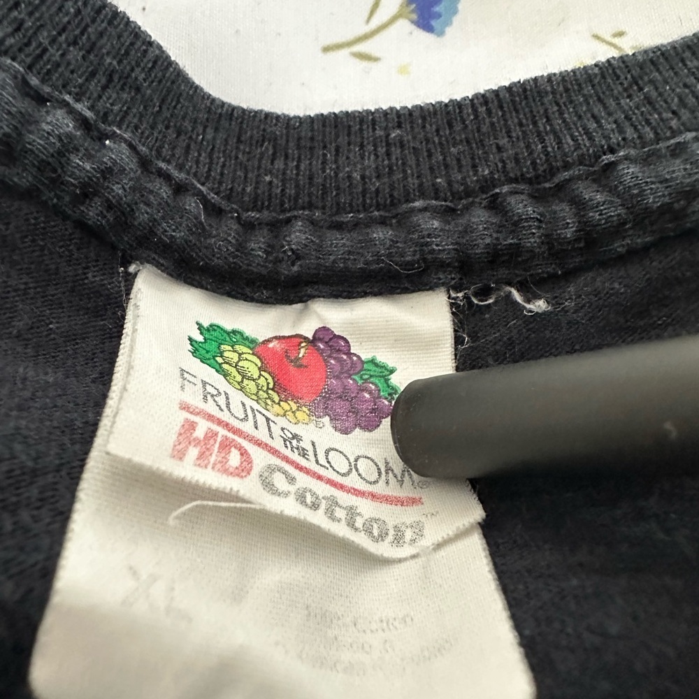 Vintage 90s / Y2K Fruit Of the Loom Palm Beach Graphic Black Short Sleeve Tee. - Picture 4 of 8